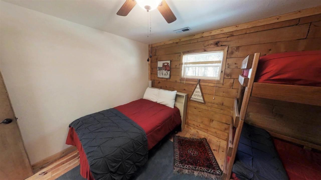 Bearfoot Bungalow Red River Dış mekan fotoğraf